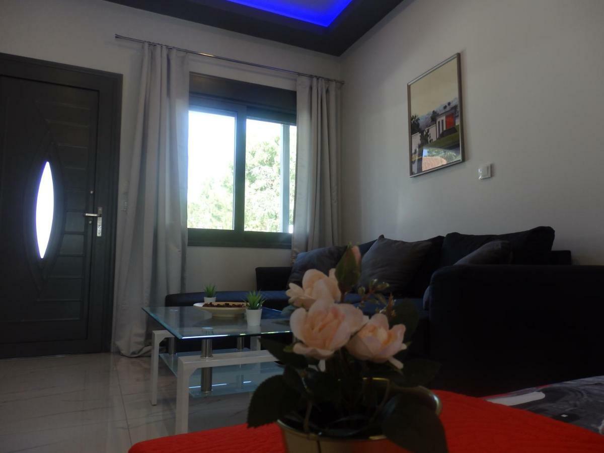 Kallithea  George Apartments מראה חיצוני תמונה