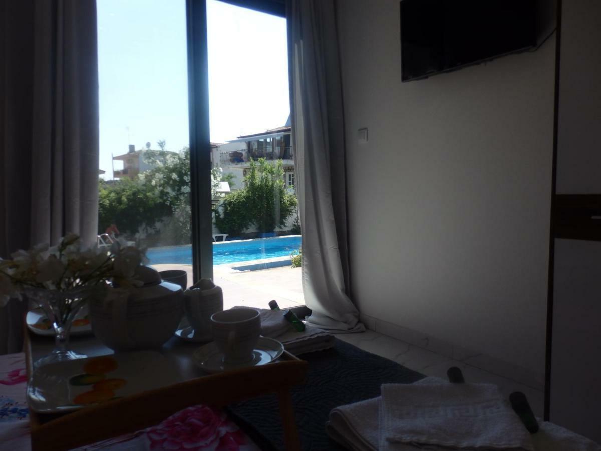 Kallithea  George Apartments מראה חיצוני תמונה