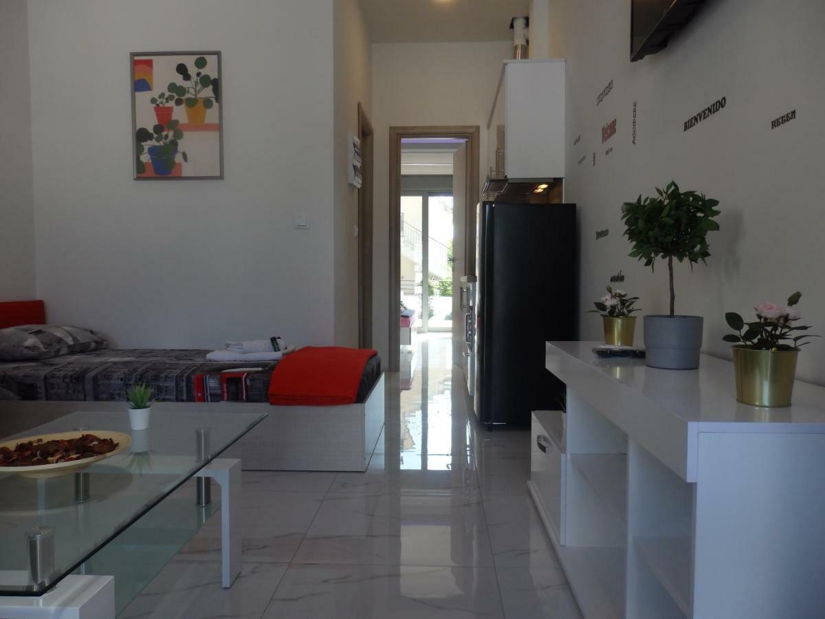 Kallithea  George Apartments מראה חיצוני תמונה
