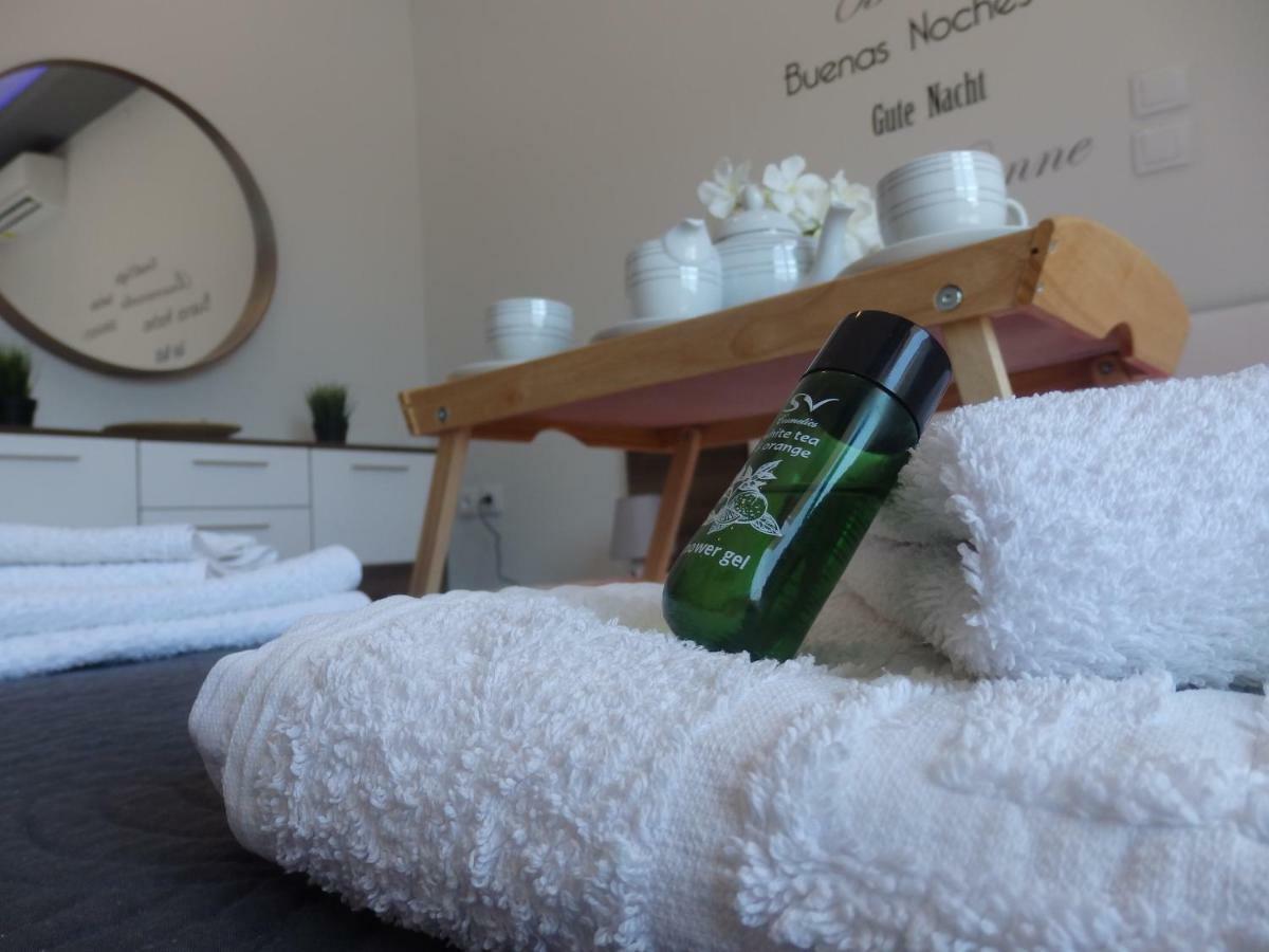 Kallithea  George Apartments מראה חיצוני תמונה